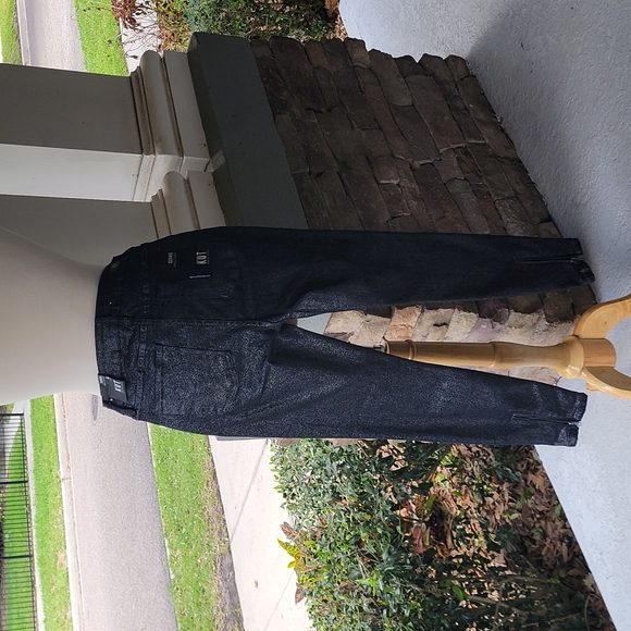 Jeans - Picture 3 of 5